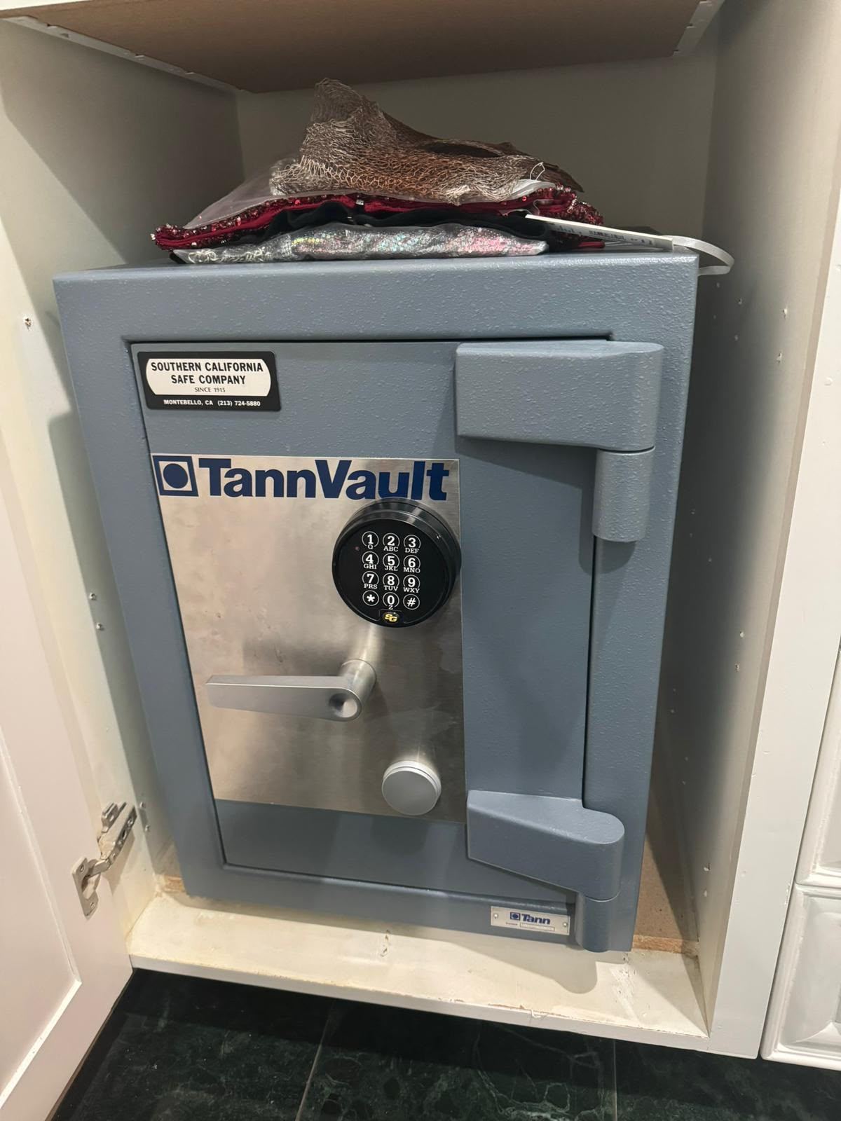 Safe lockout and service by West Key Locksmith